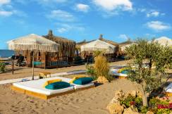 CONCORDE DELUXE RESORT Pools & Beach